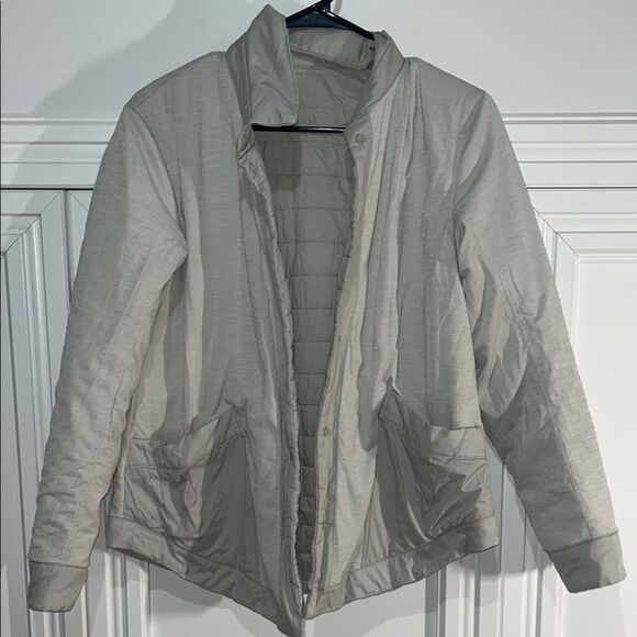 Lululemon Switch Please Shacket  Reversible Size 4 - Picture 12 of 15